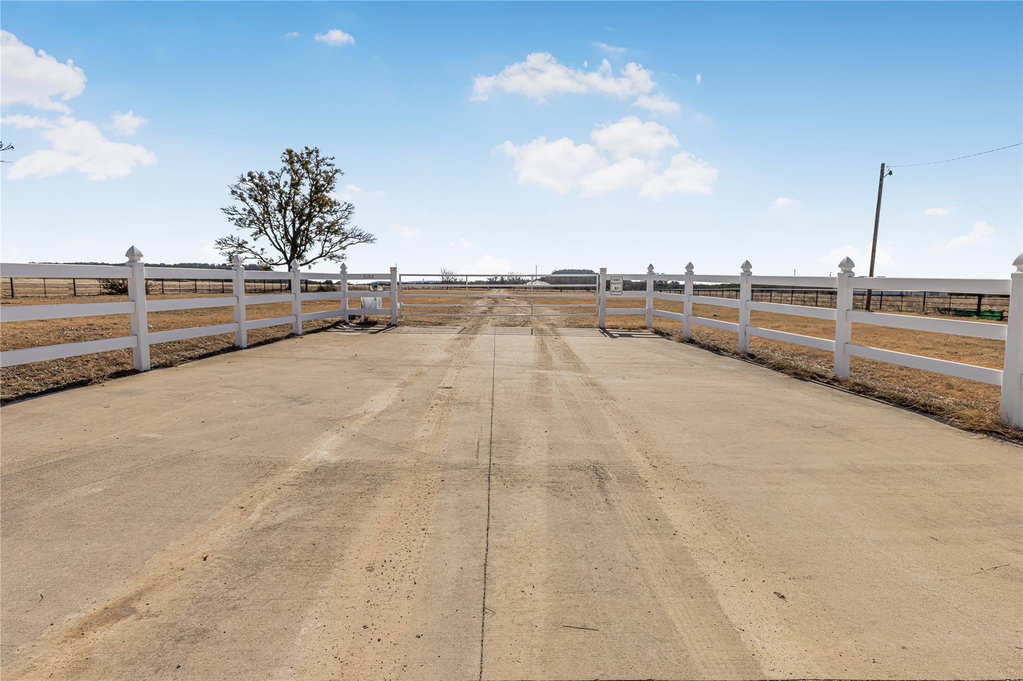 950 Stagecoach, Killeen, TX 76542 — photo 1