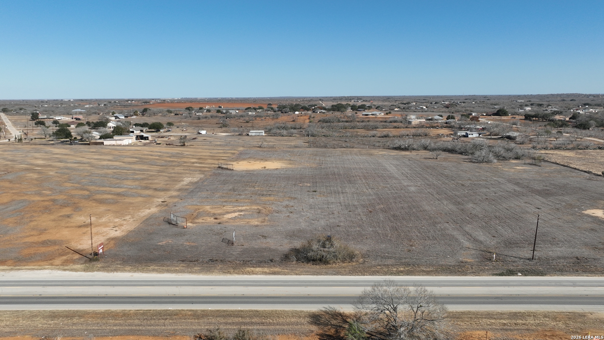 000 Highway 16, Jourdanton, TX 78026 — photo 1