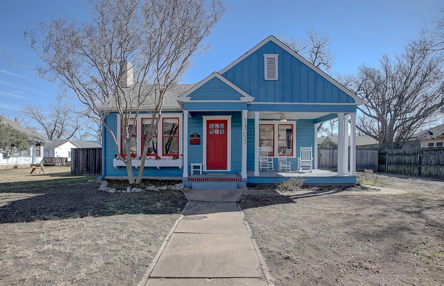 1305 Elm, Georgetown, TX 78626 — photo 1
