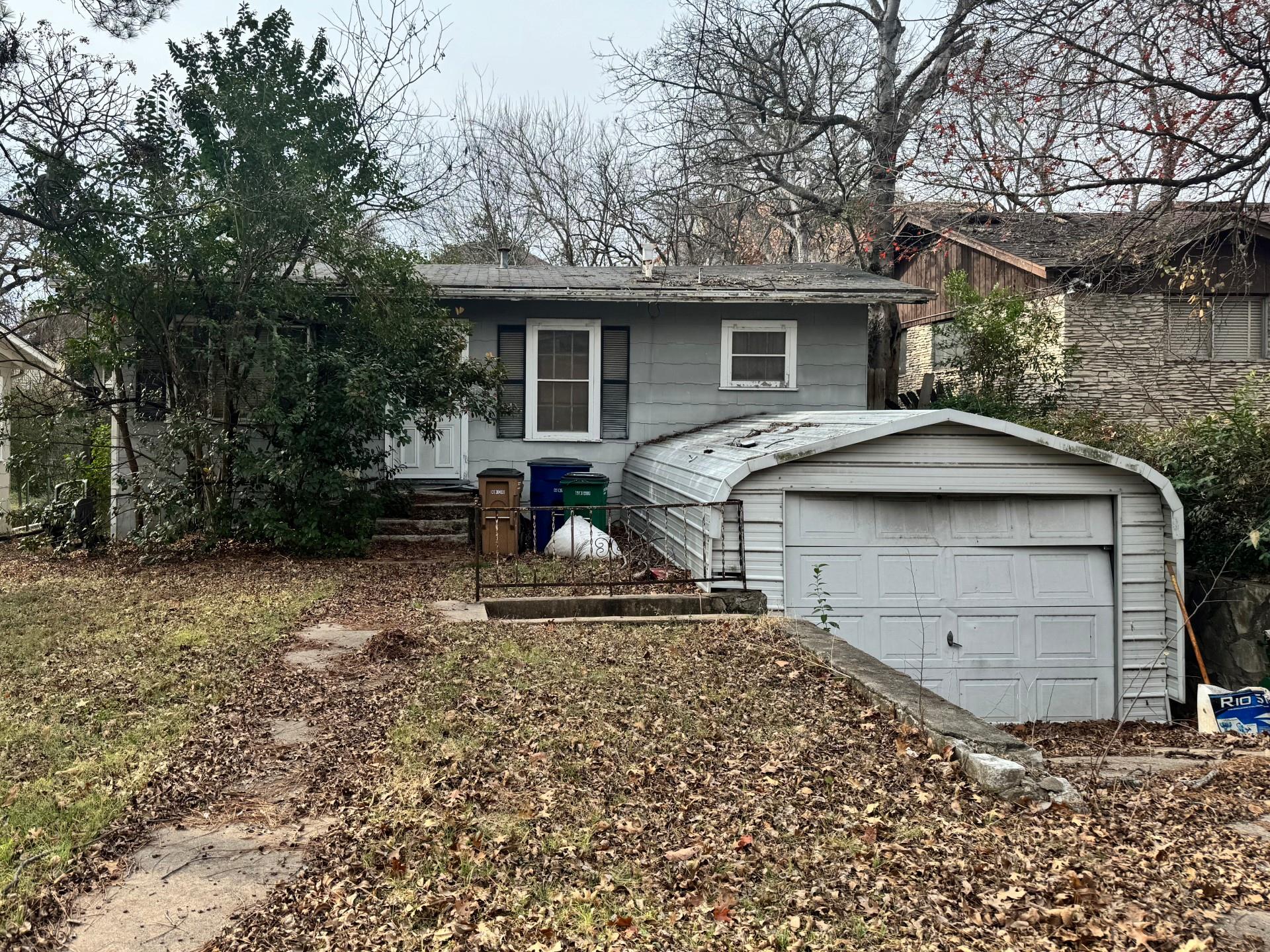 2113 12th, Austin, TX 78703 — photo 1