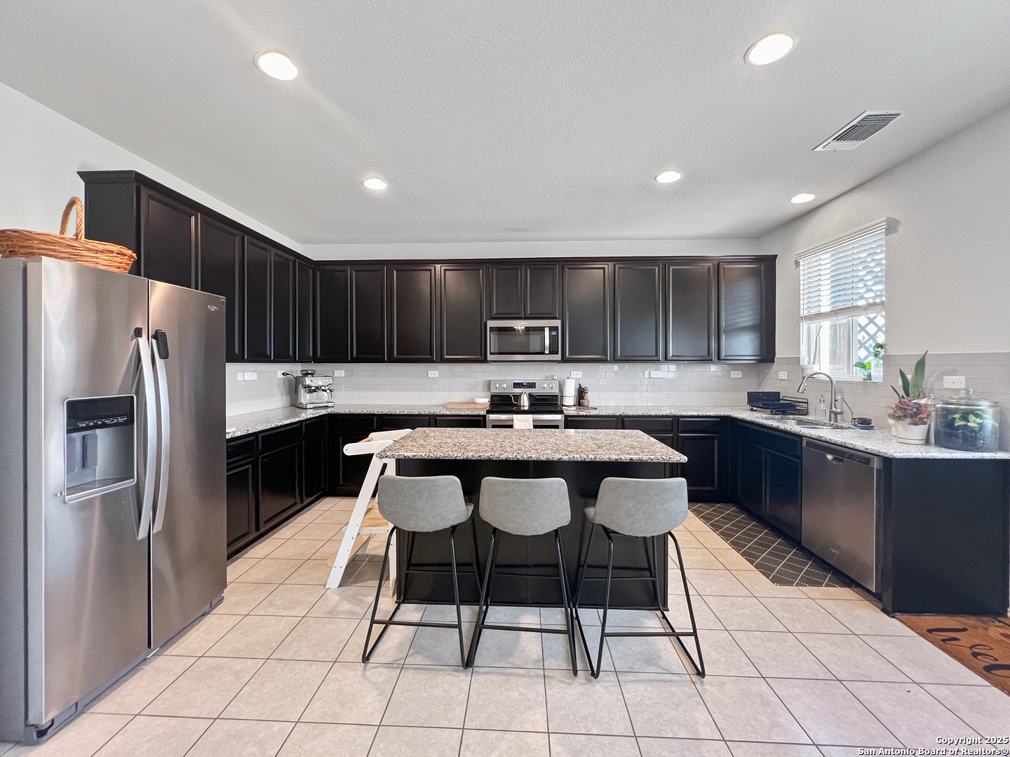 428 Holly Bush, ,  78130 — photo 1