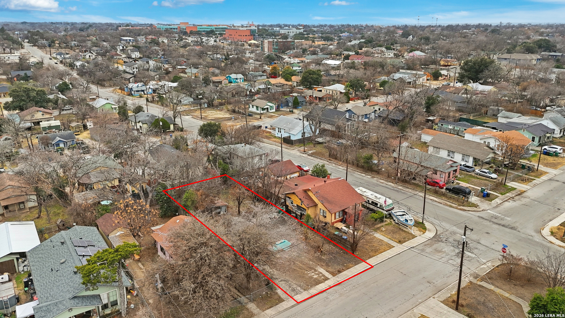 2106 E Crockett St, San Antonio, TX 78202 — photo 1