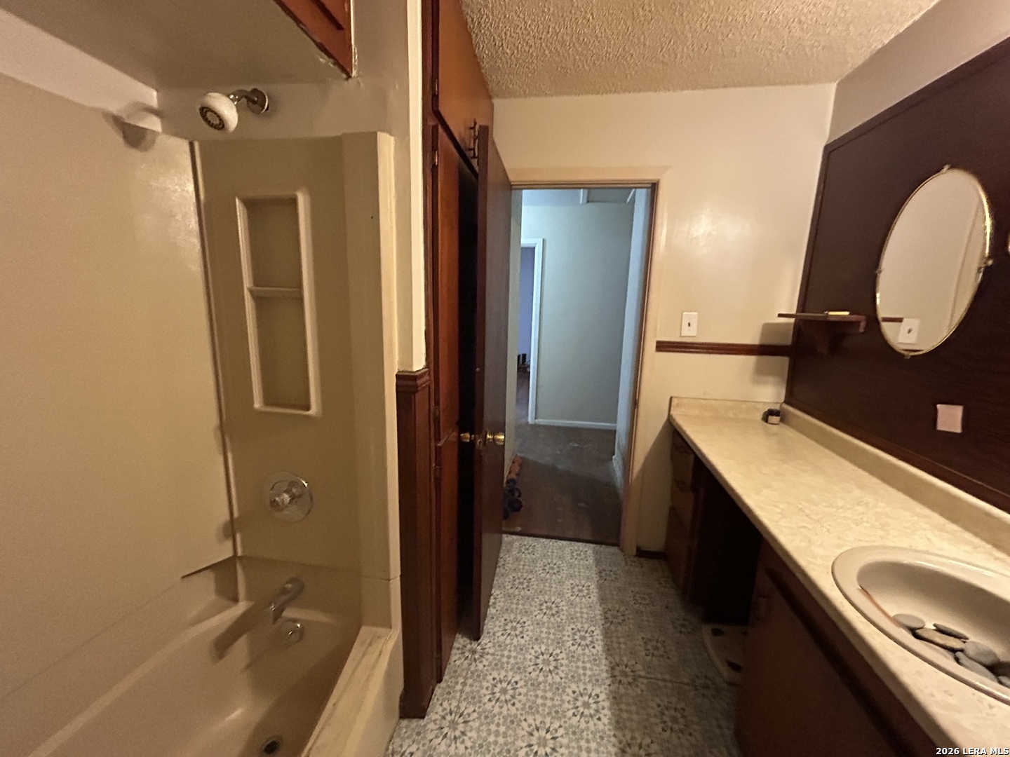 216 Clutter, ,  78214 — photo 1