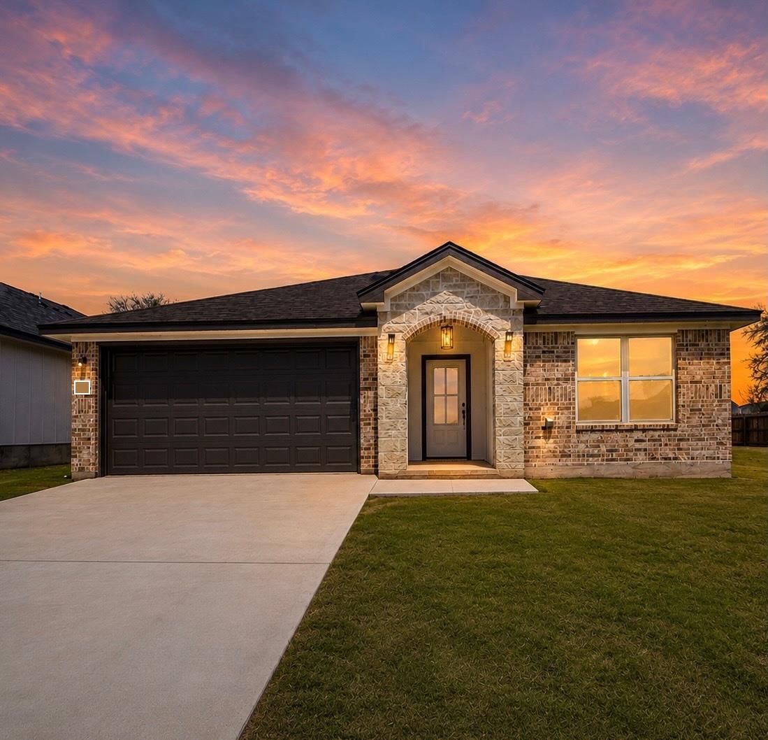 2123 Blackhawk, Belton, TX 76513 — photo 1