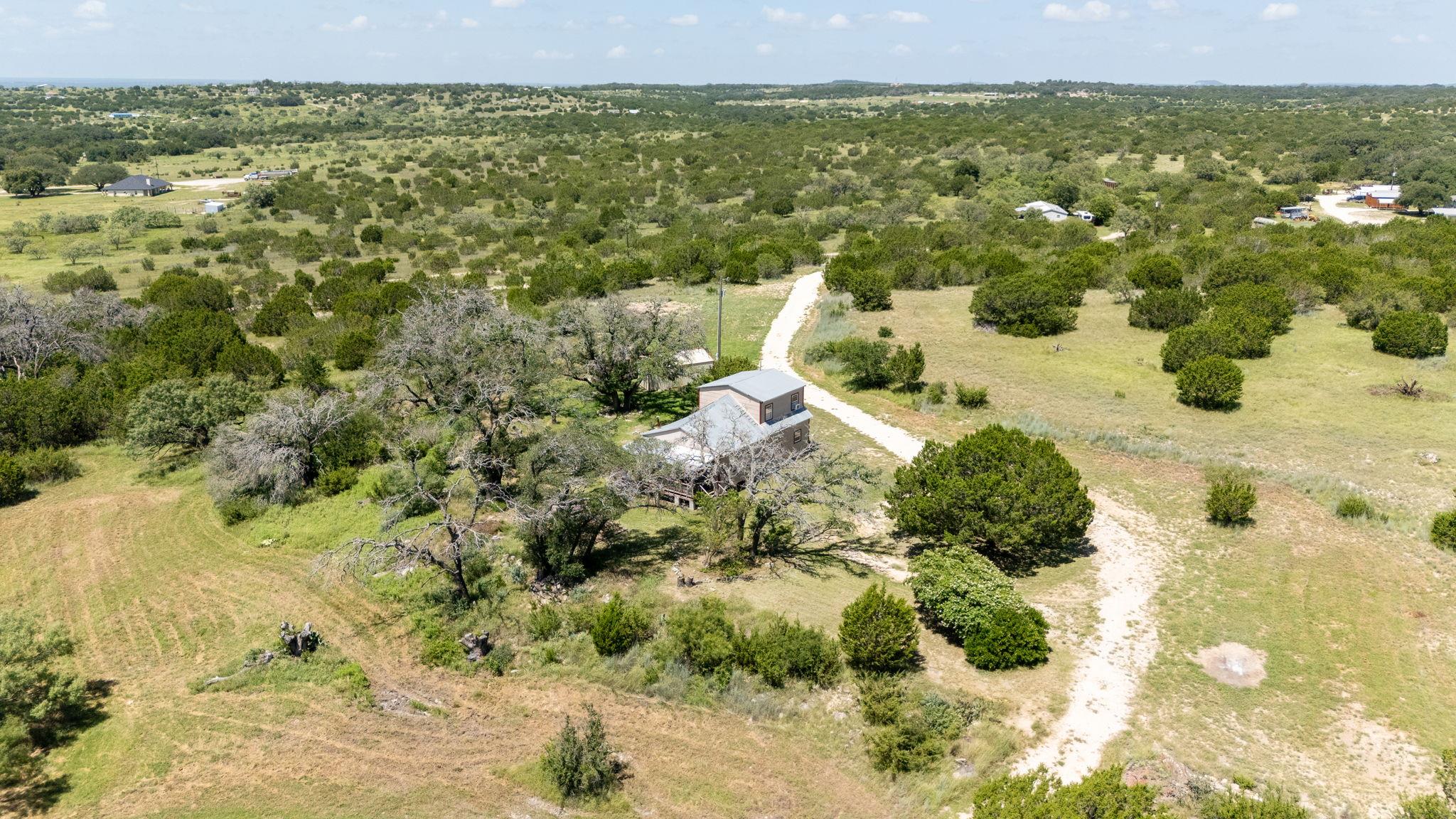 586 Private Road 3448, Kempner, TX 76539 — photo 1