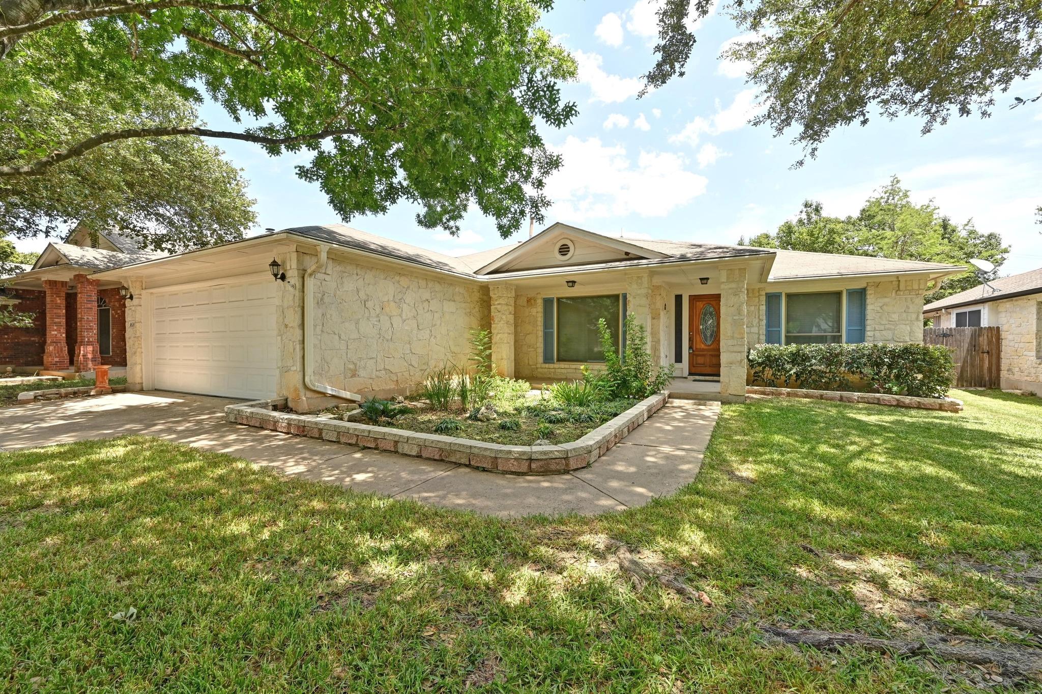 4624 Chesney Ridge, Austin, TX 78749 — photo 1