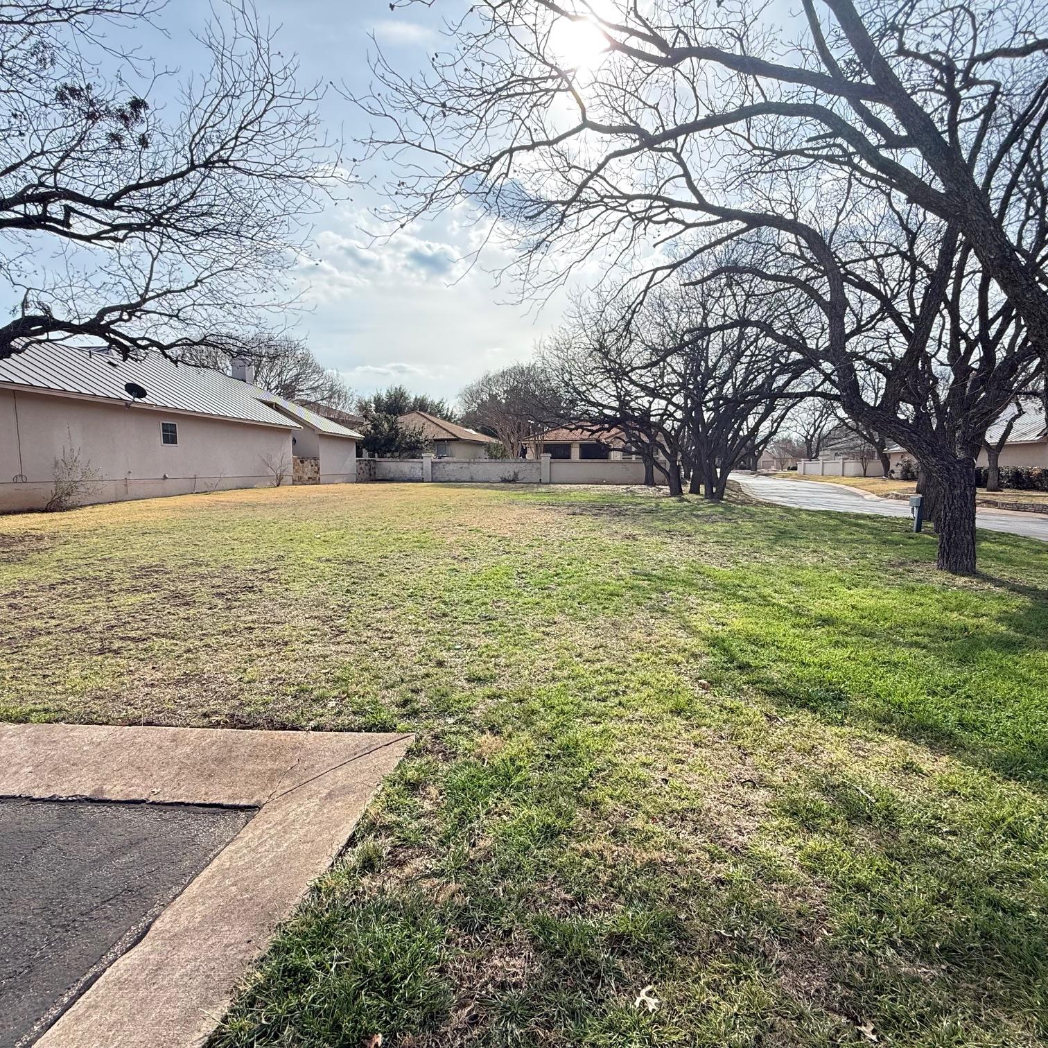 101  Menard Ct