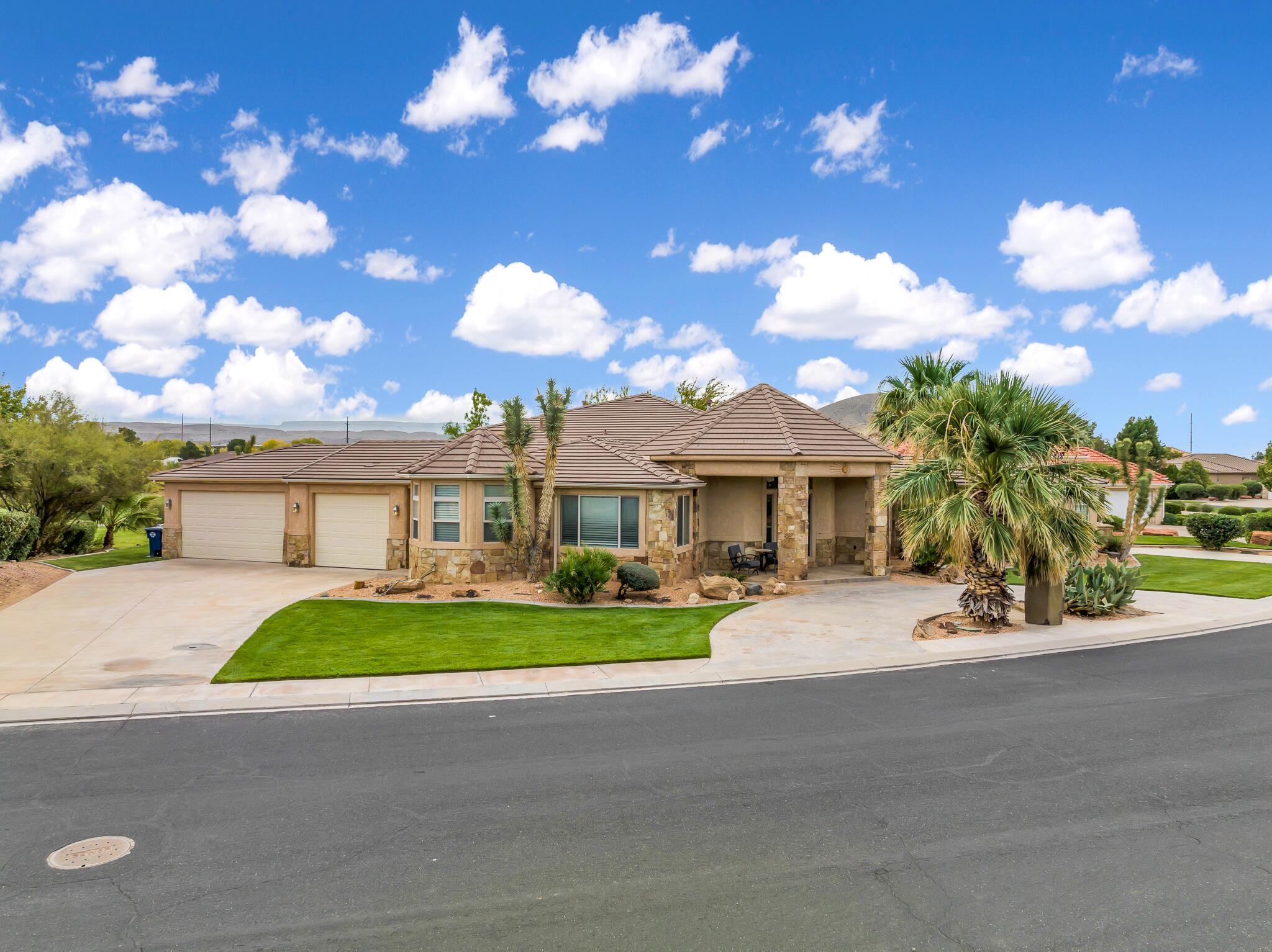 806 N 2500 W, Hurricane, UT 84737 — photo 1