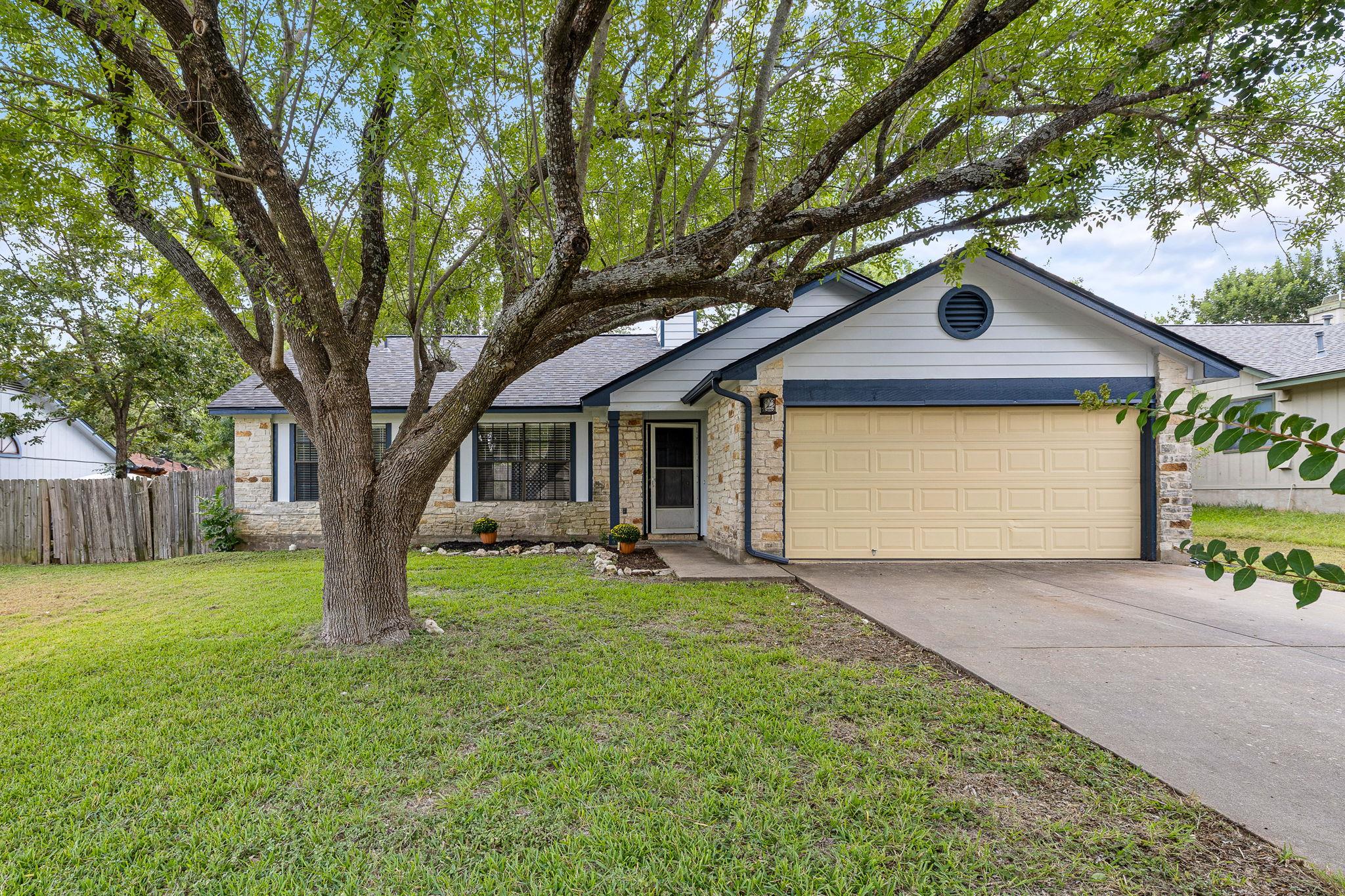 1705  Laurel Path, Round Rock, TX 78664 — photo 1