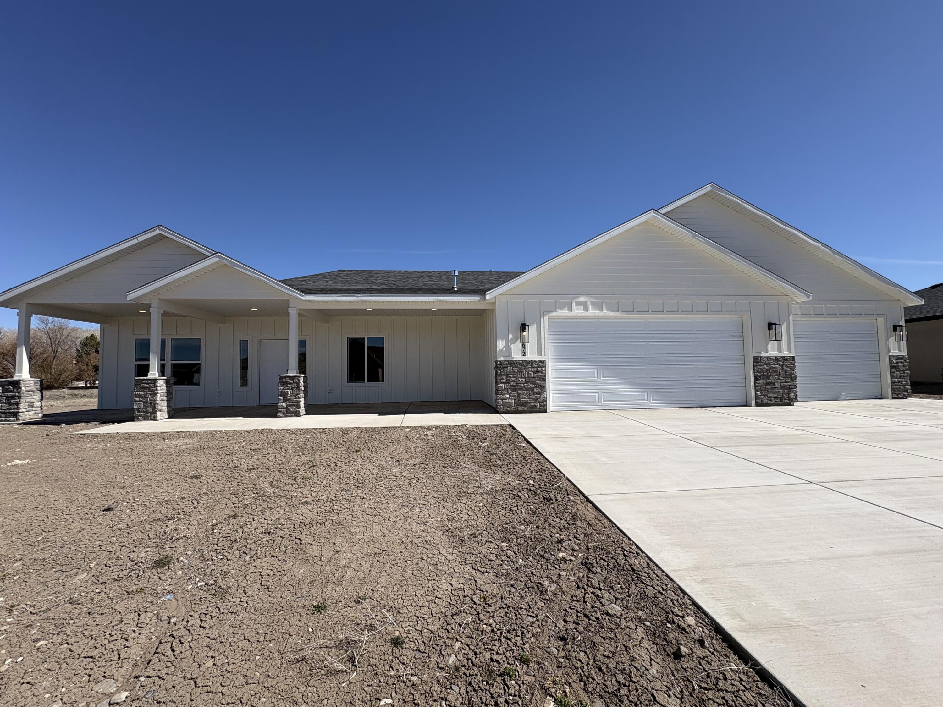 672 N Kaycie LN, Panguitch, UT 84759 — photo 1