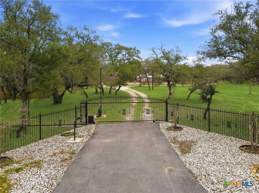 561 County Road 785