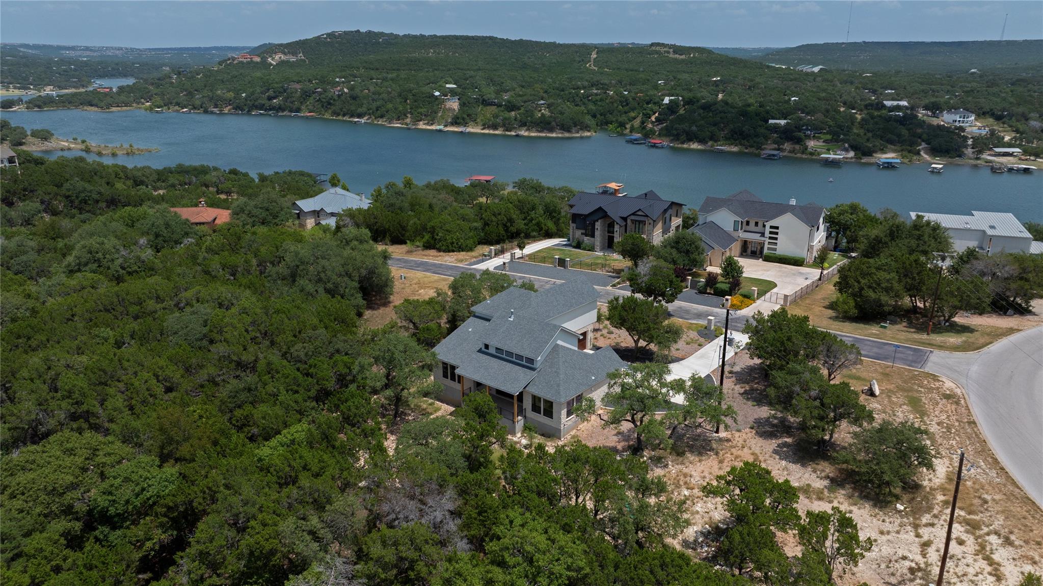 9504 Harbor Dr, Jonestown, TX 78645 — photo 1