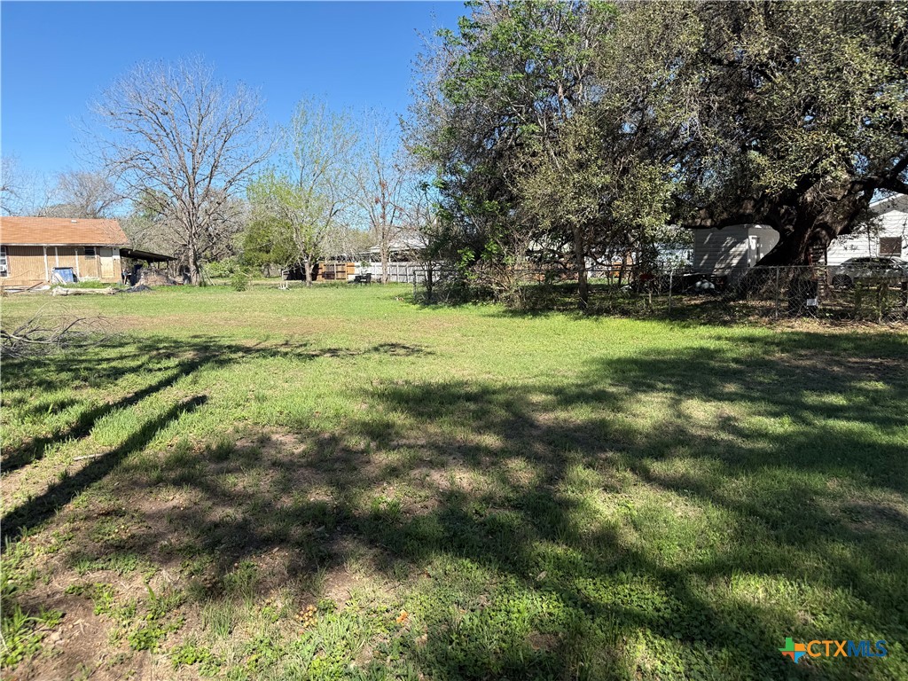 706 Grant Street, Cuero, TX 77954 — photo 1