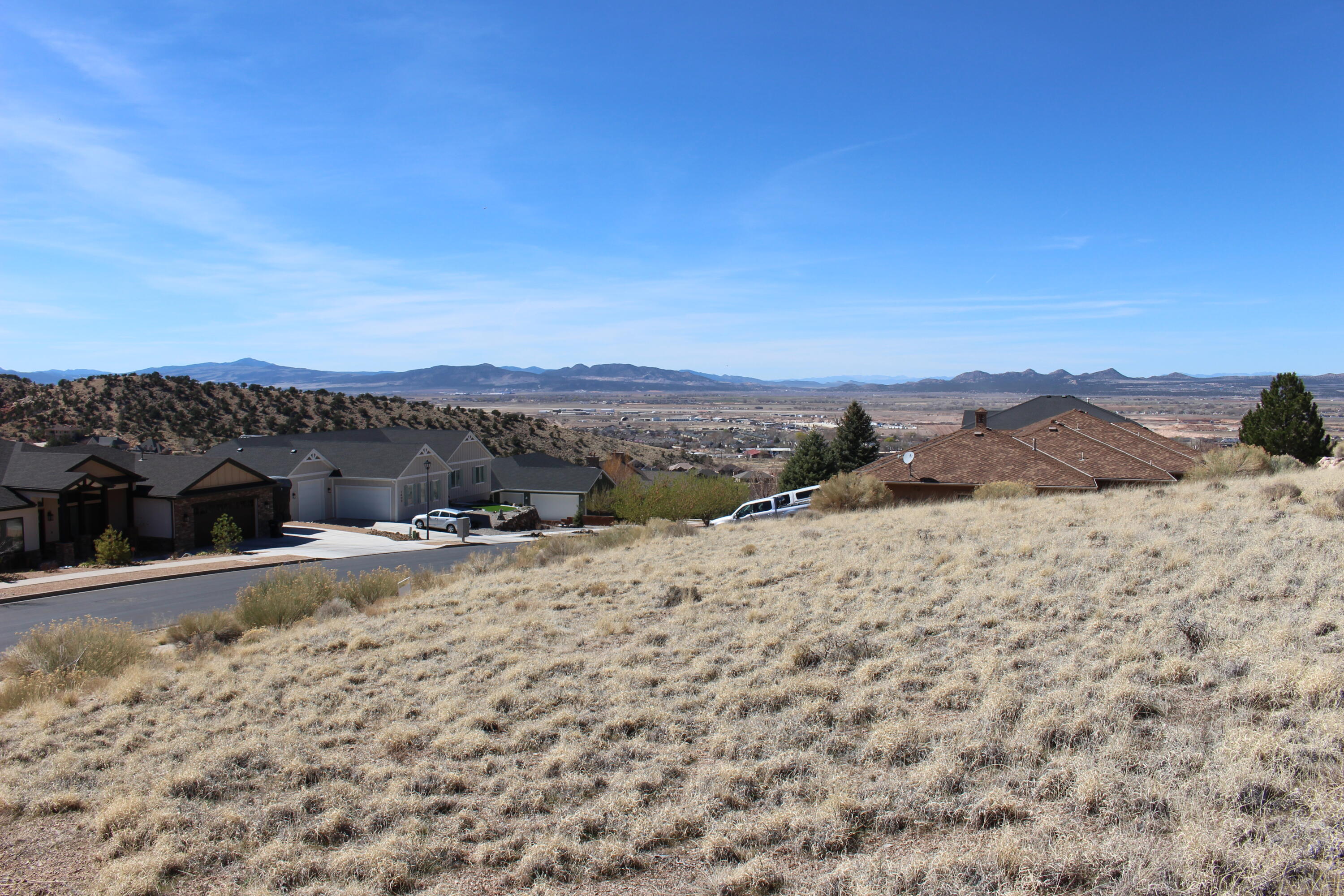 1380 N Knoll ST, Cedar City, UT 84721 — photo 1