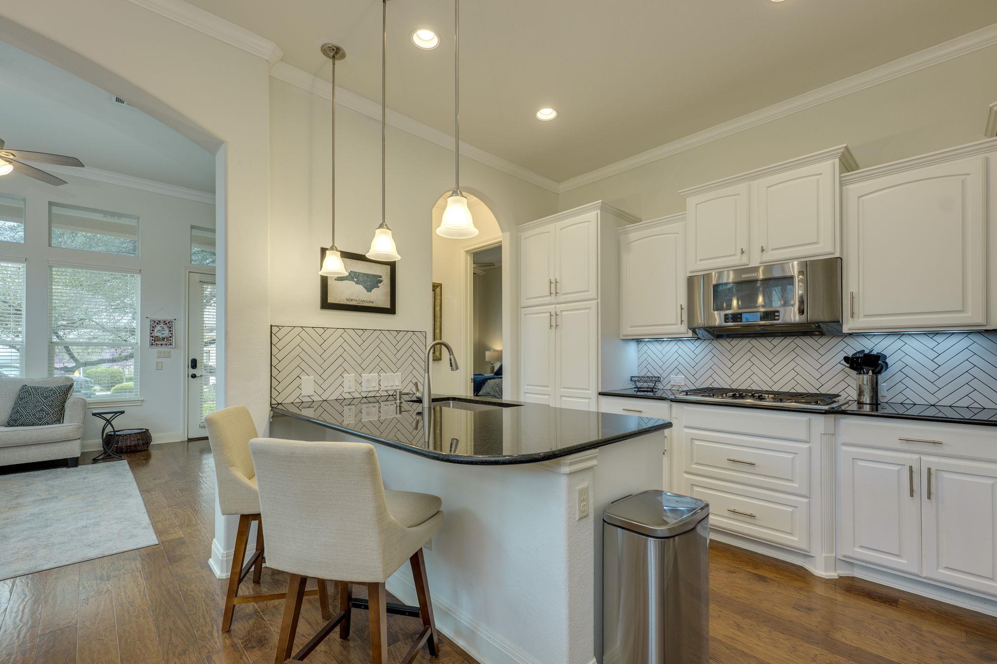 118  Perpetuation Dr, Austin, TX 78734 — photo 1