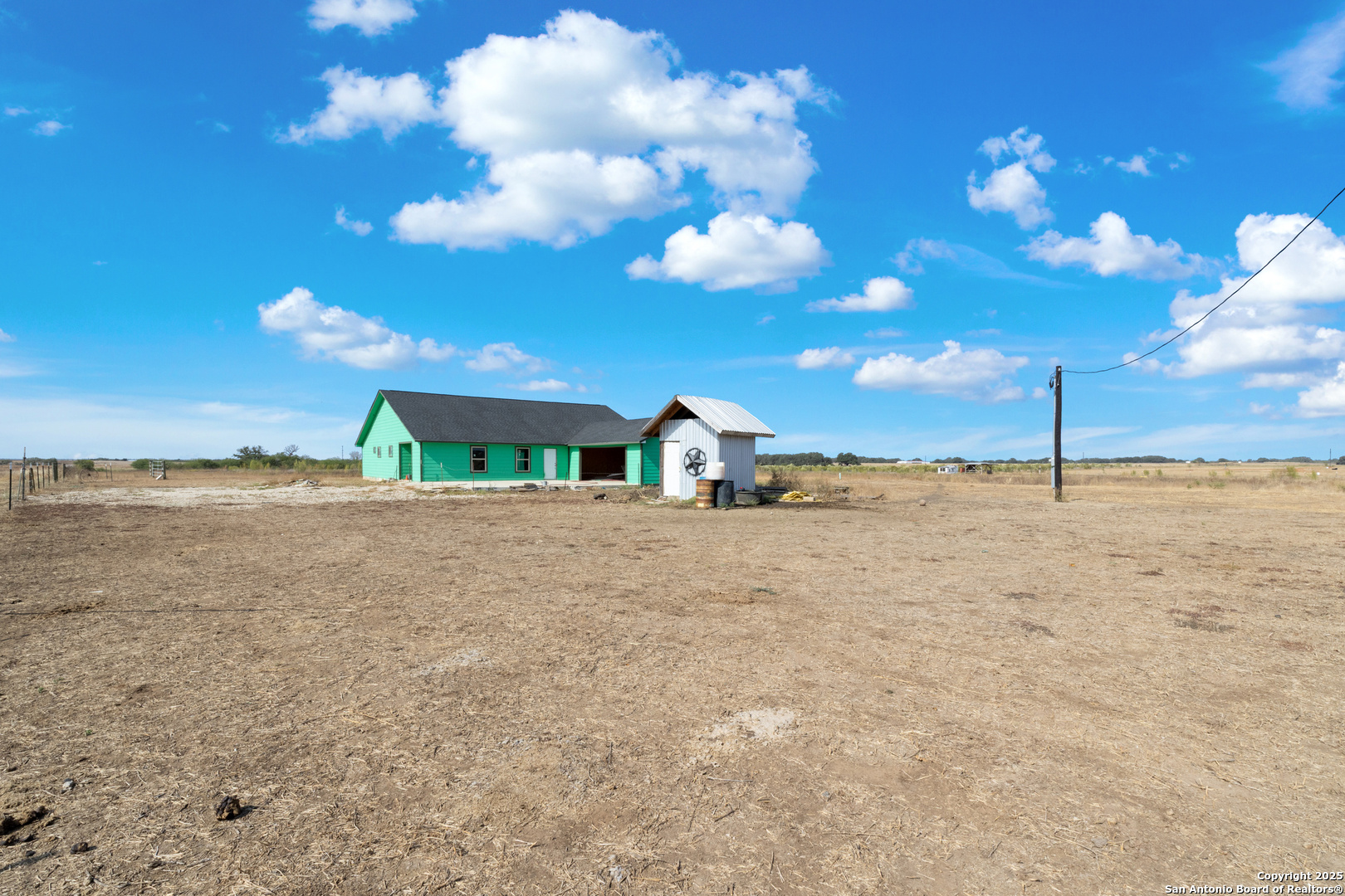 CR 136 TRACT 19, Floresville, TX 78114 — photo 1