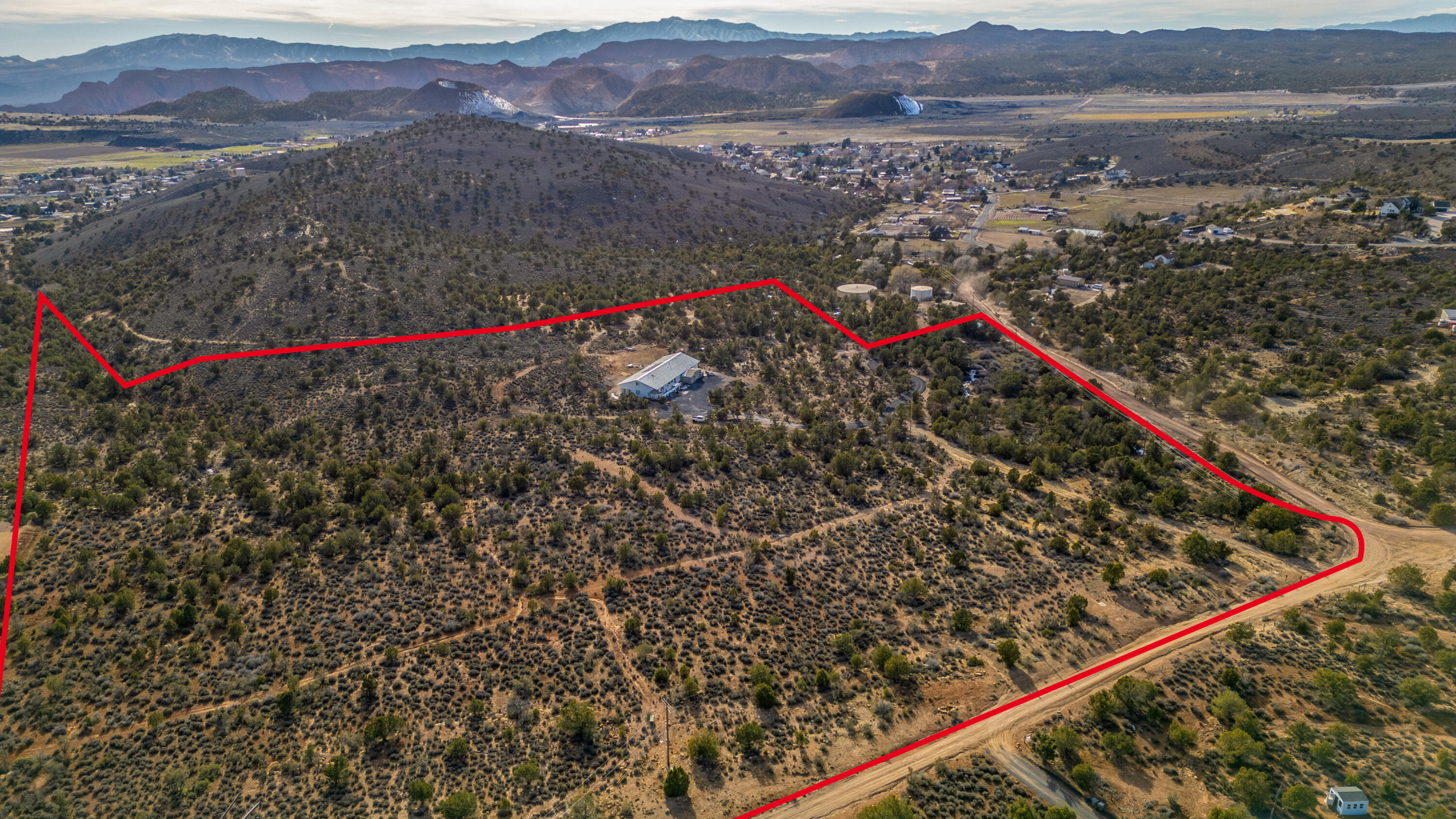 725 W TOPAZ RD, St George, UT 84770 — photo 1