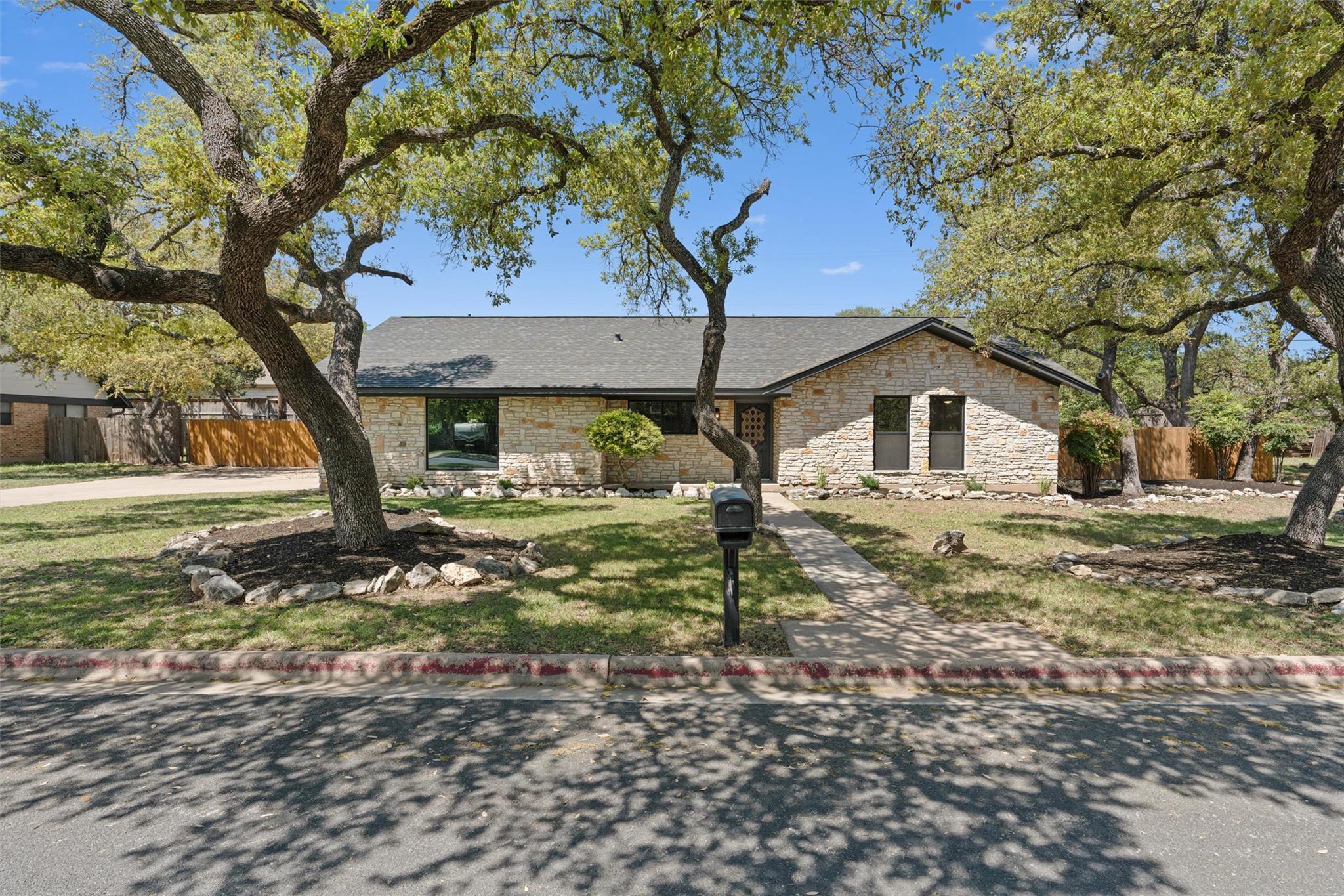 10016 Hidden Meadow, Austin, TX 78750 — photo 1