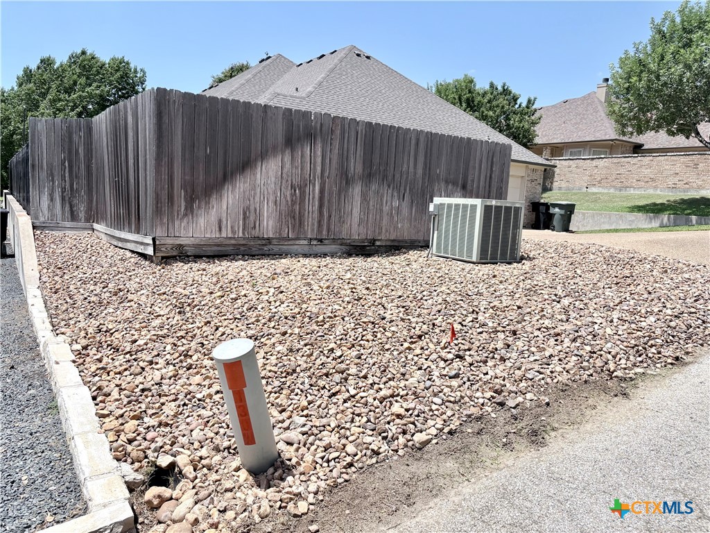 1305 Daisy, Temple, TX 76502 — photo 1