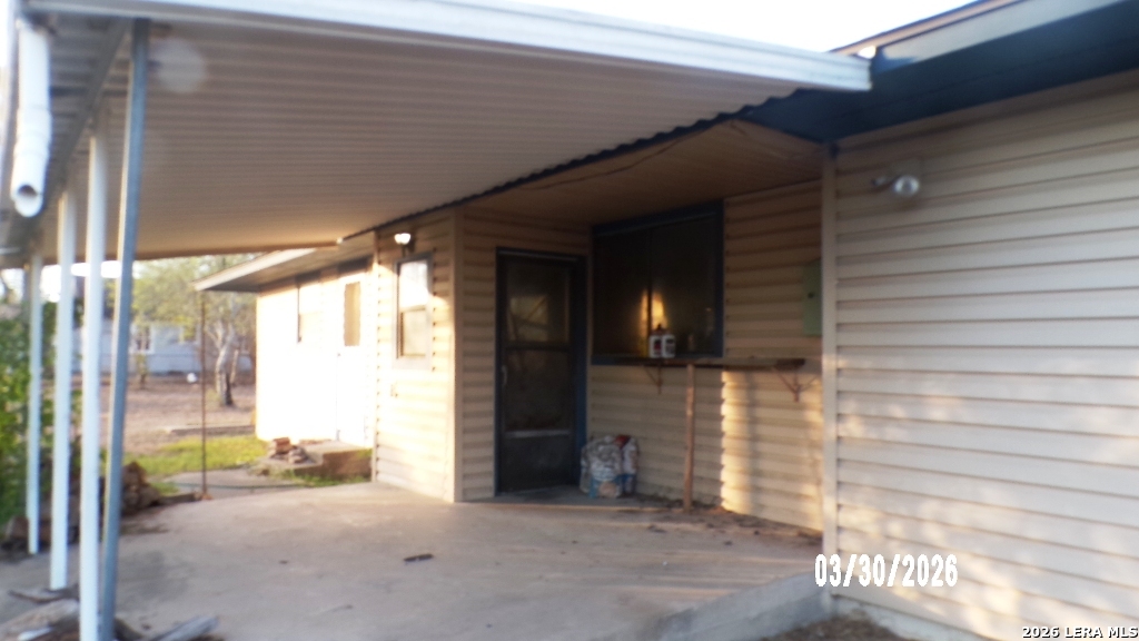 620 Main, ,  78118 — photo 1