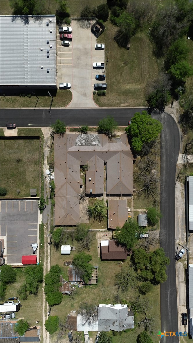 111 S 33rd Street, Temple, TX 76504 — photo 1