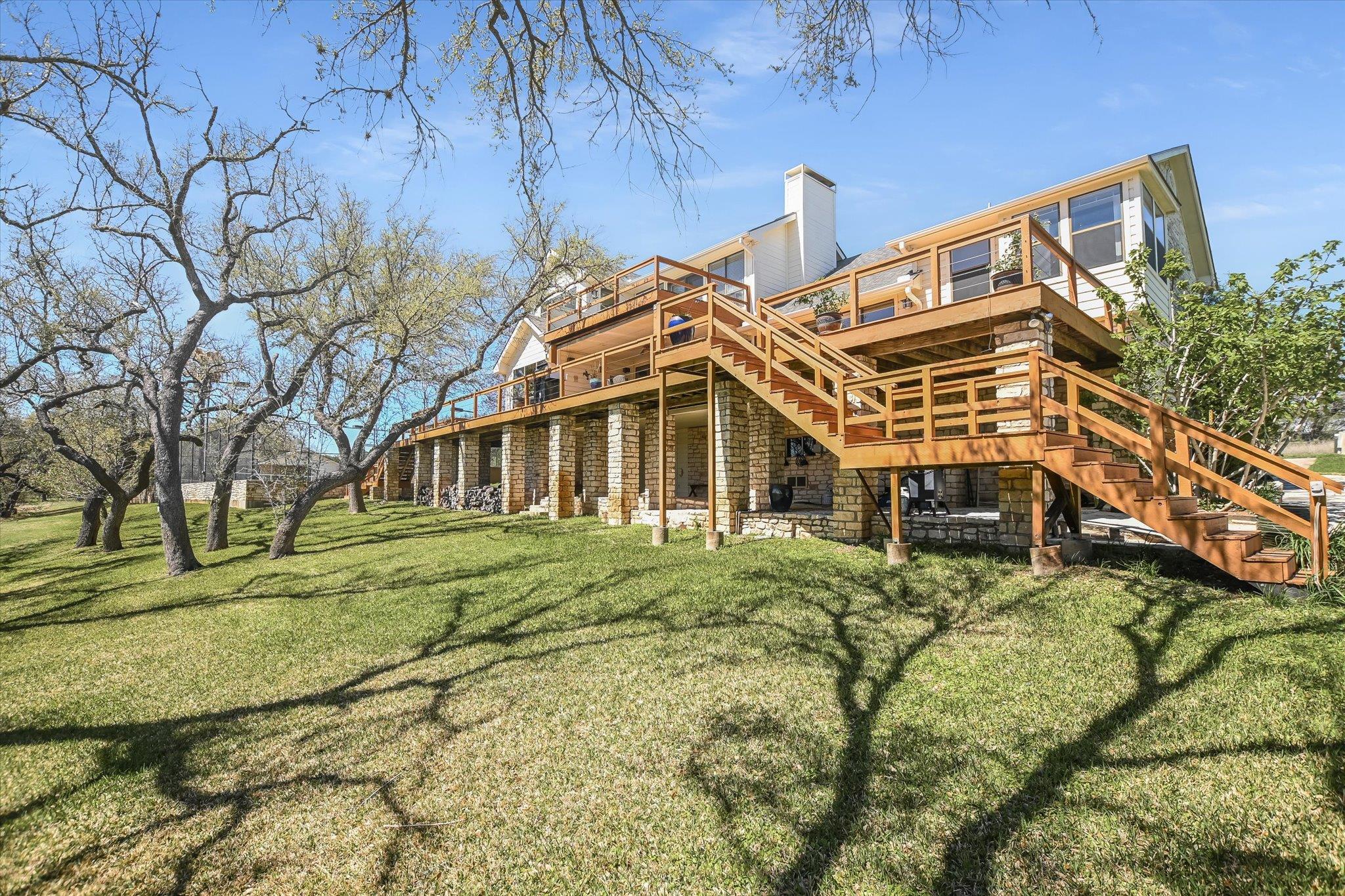 23521 Flat Creek, Marble Falls, TX 78654 — photo 1