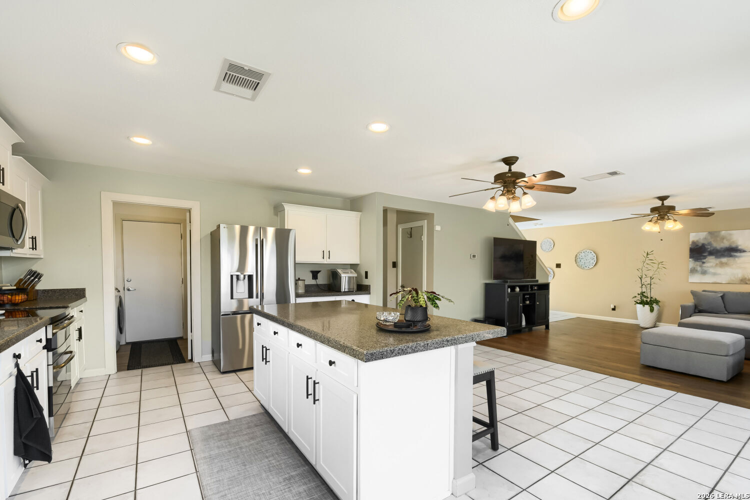 5811 Walnut Mill Dr, ,  78244 — photo 1