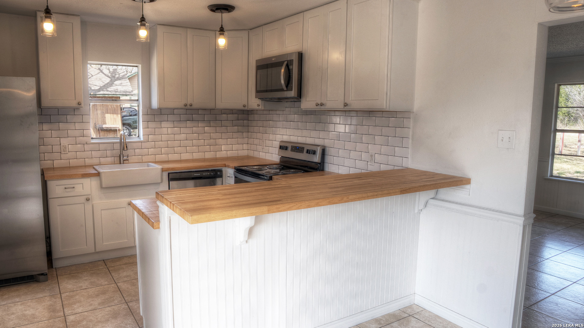 311 Patterson Creek, ,  78873 — photo 1