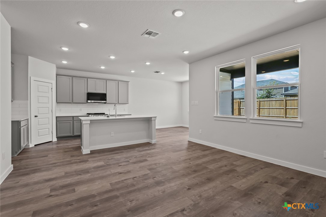 2528 Heritance Pass, Seguin, TX 78155 — photo 1