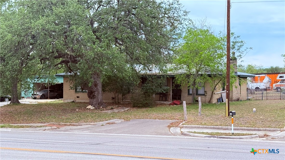 2214 S Hunter Road, San Marcos, TX 78666 — photo 1