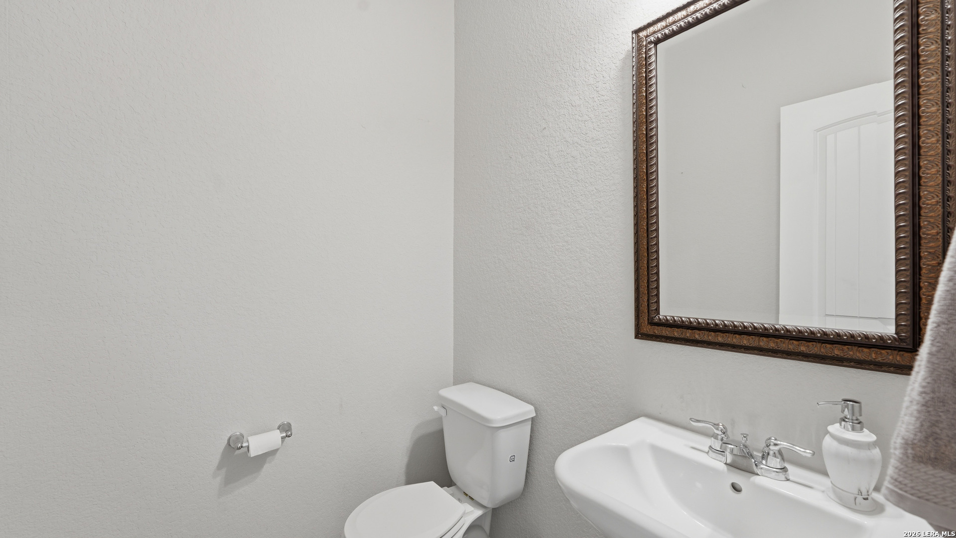 2909 Mineral Springs, , 78108 — photo 1