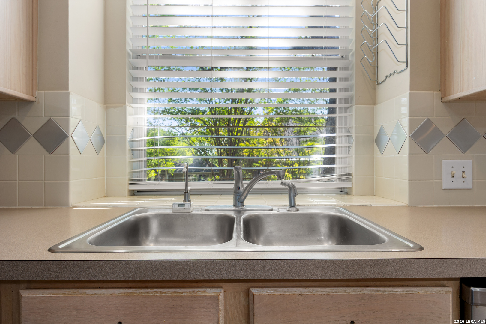 12435 Hart Clf, ,  78249 — photo 1