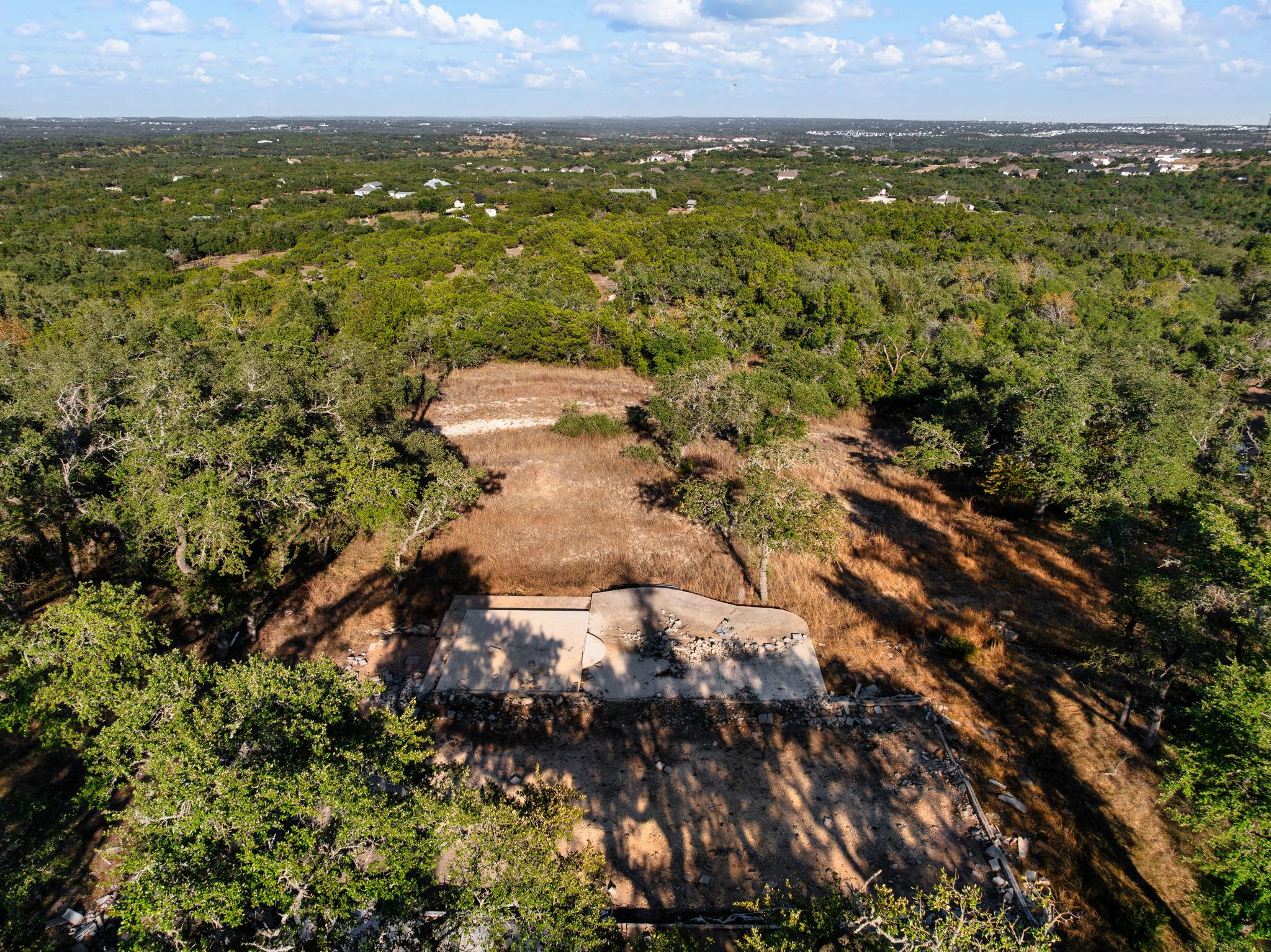 520 Harmon Hills, Dripping Springs, TX 78620 — photo 1