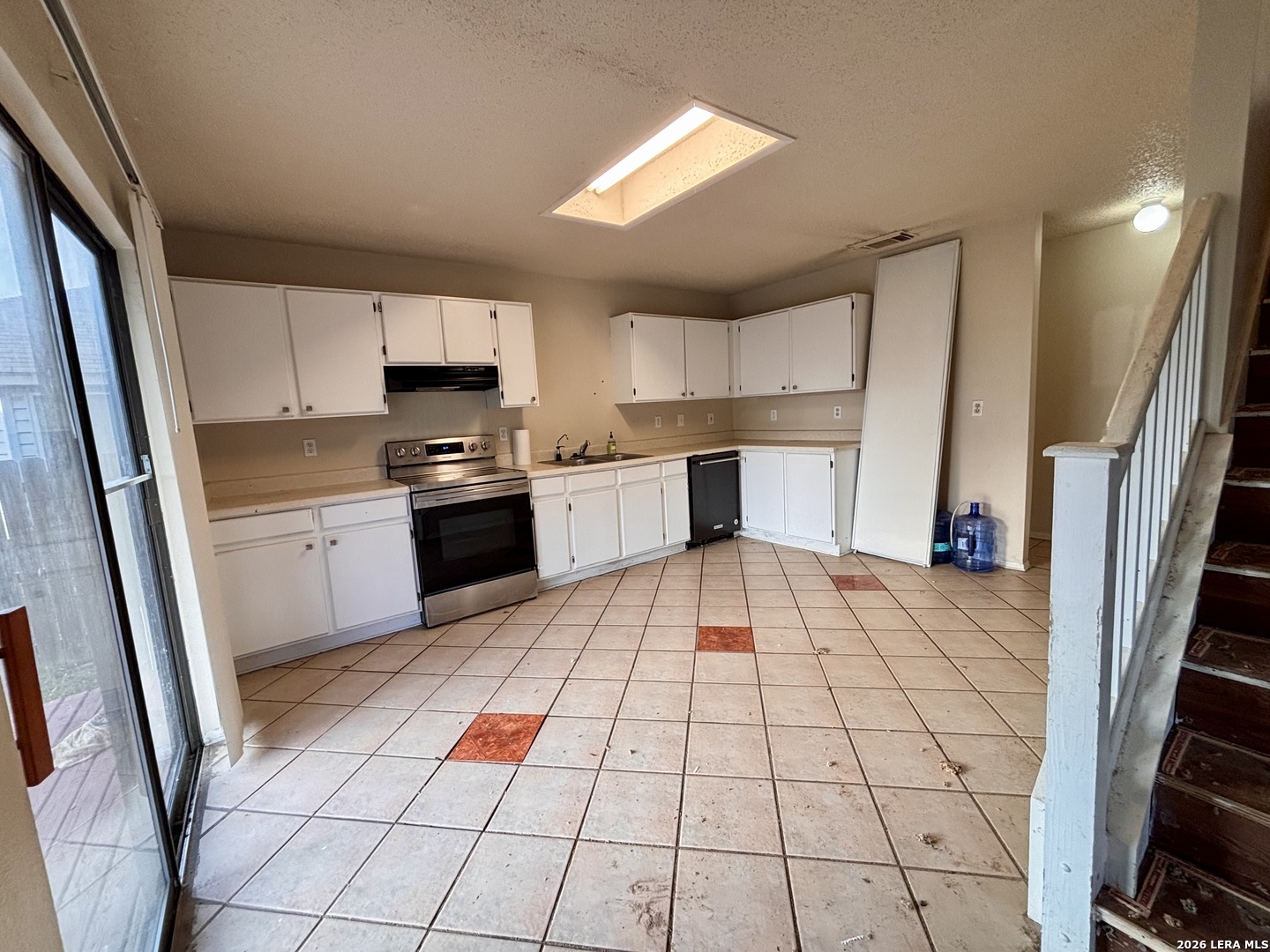 6338 Beech Trail, ,  78109 — photo 1