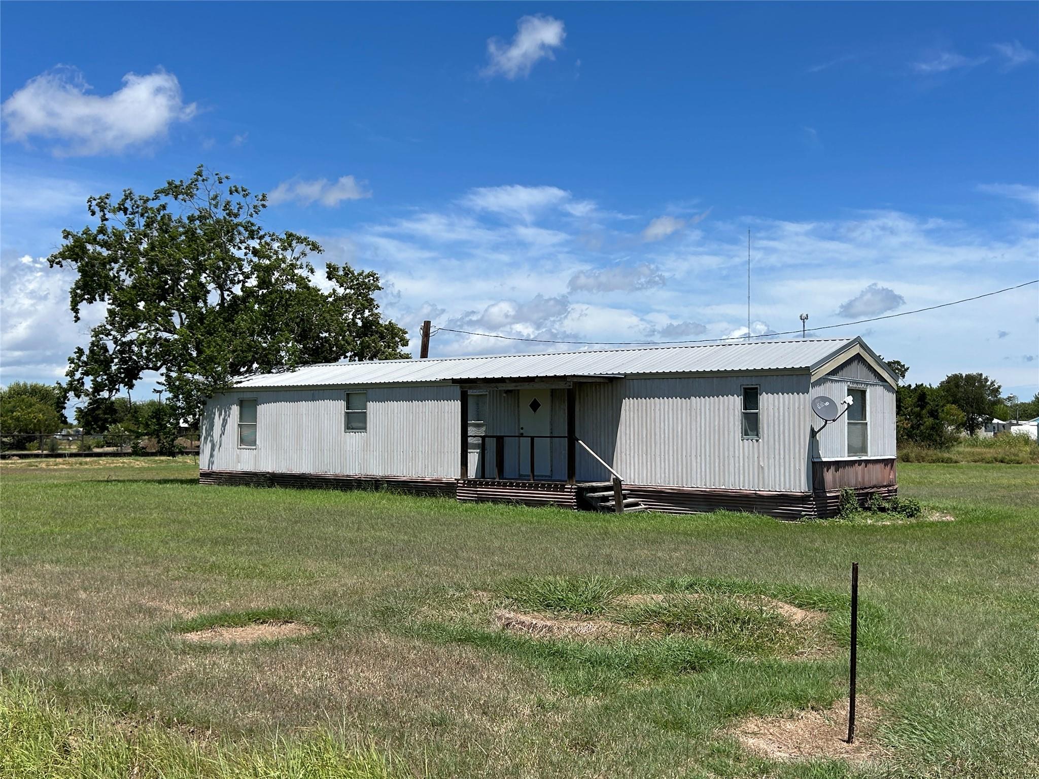 204 4th, Seadrift, TX 77983 — photo 1