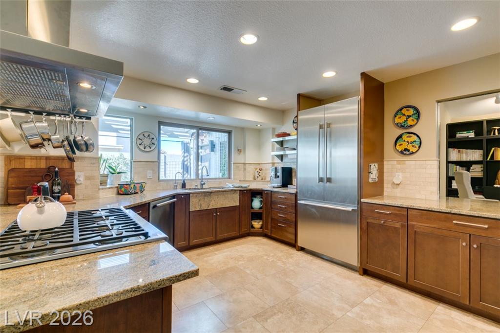 341 Simon Bolivar Drive, Henderson, NV 89014 — photo 1