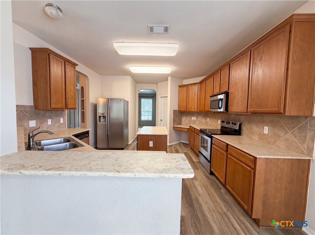 312 Crowfoot, Harker Heights, TX 76548 — photo 1