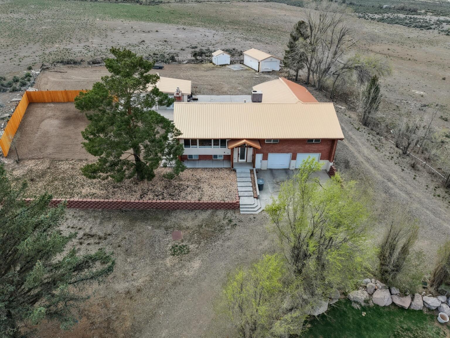 915 N Main ST, Panguitch, UT 84759 — photo 1