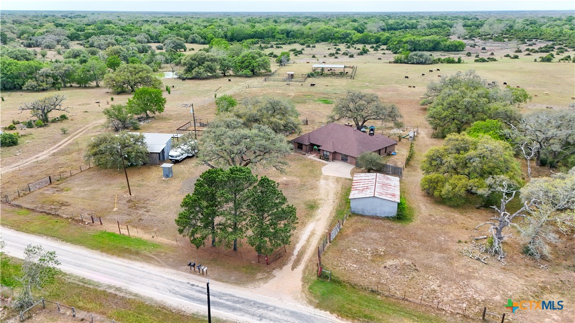 10782 County Road 284, Edna, TX 77957 — photo 1