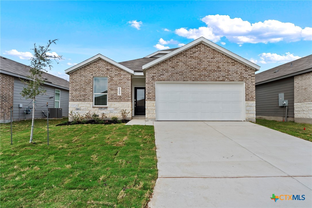1217 Twisted Creek, New Braunfels, TX 78130 — photo 1
