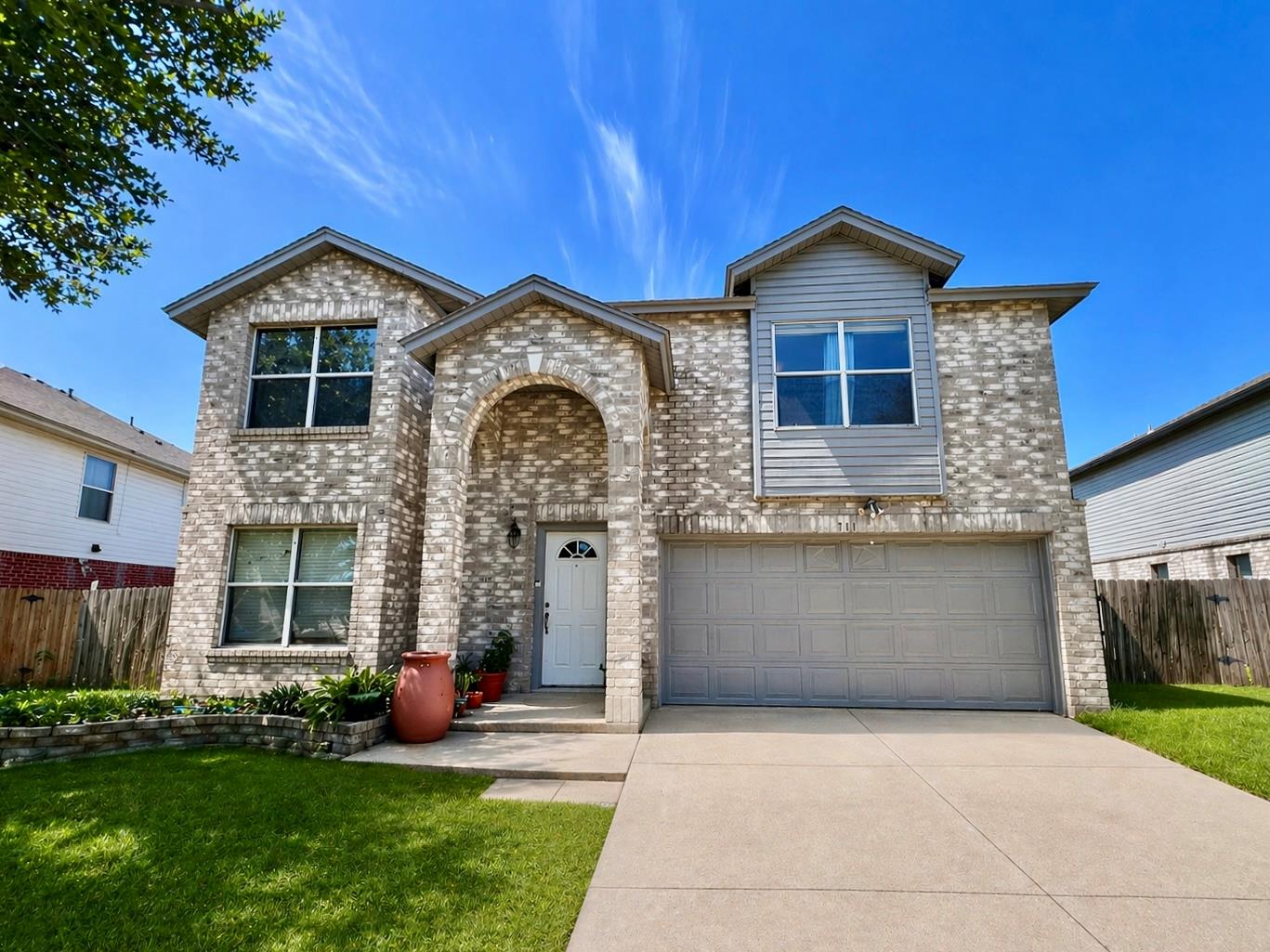 711 Palitine, Pflugerville, TX 78660 — photo 1