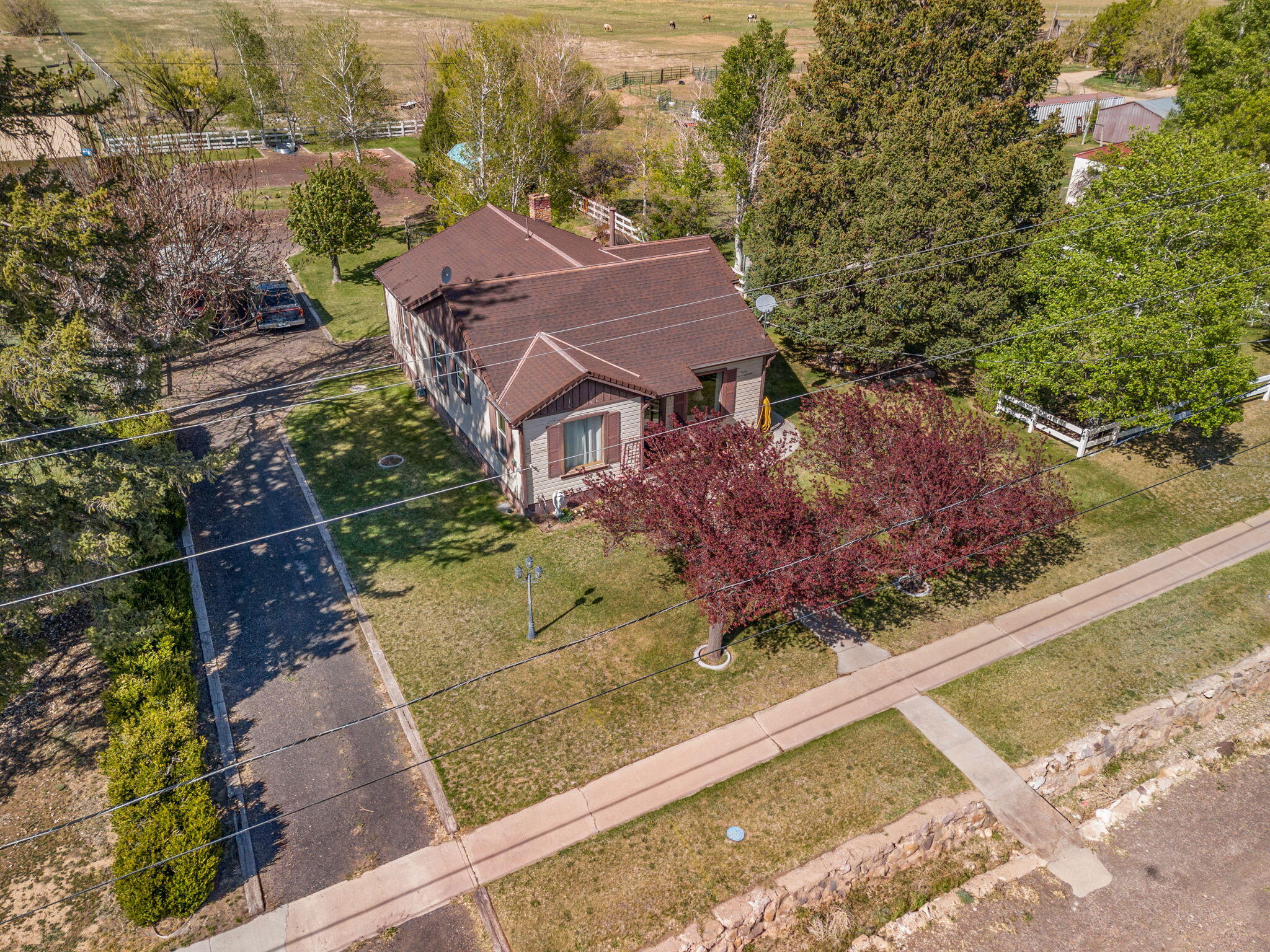 147 E Main ST