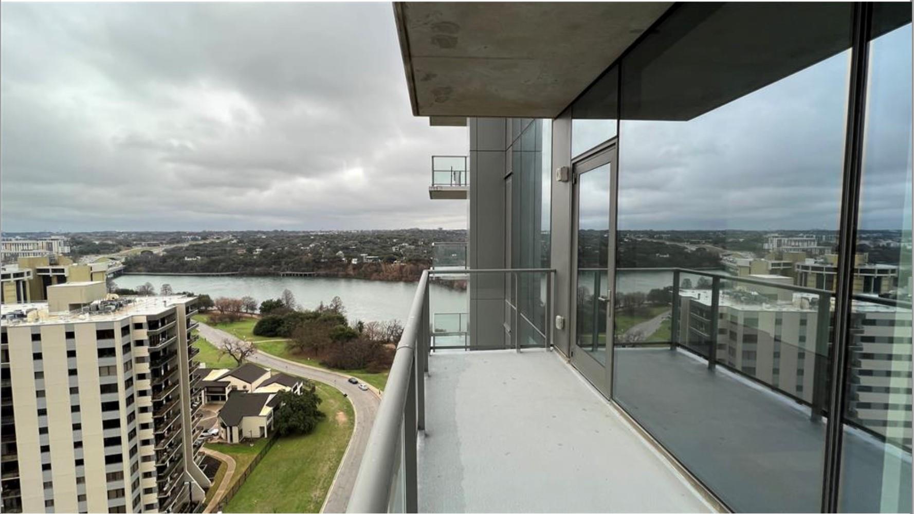 44 East, Austin, TX 78701 — photo 1