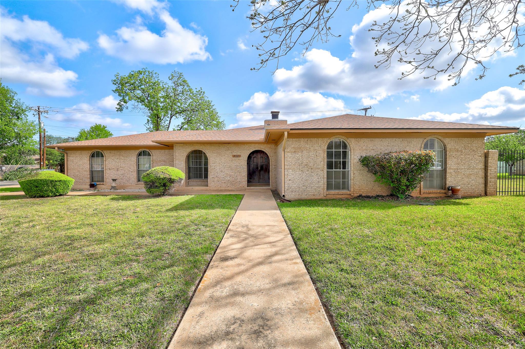 2303 Dawn, Georgetown, TX 78628 — photo 1