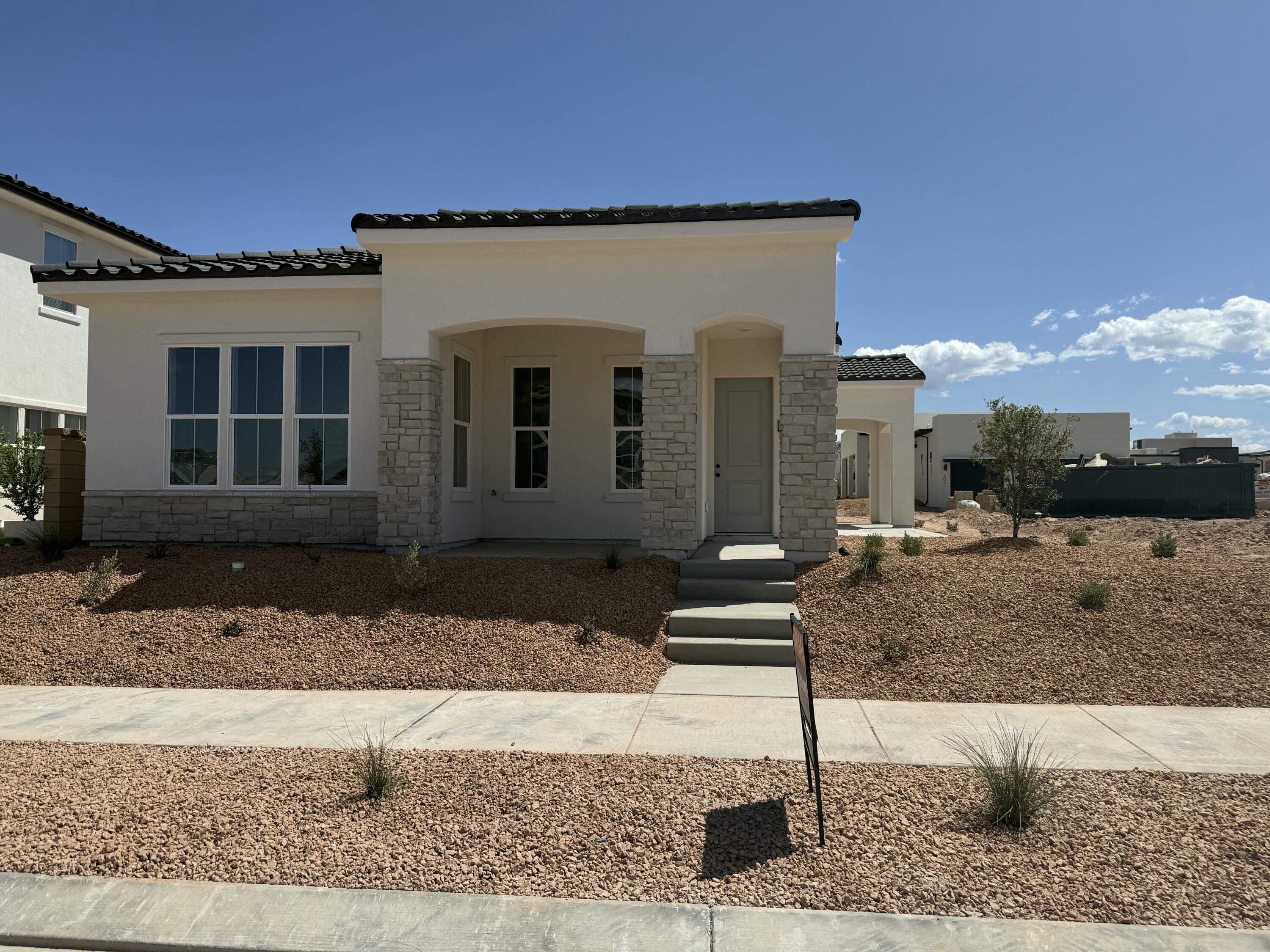 491 Emerald Point DR, St George, UT 84790 — photo 1