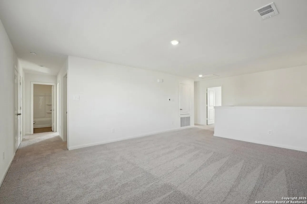 7238 King Bend, ,  78252 — photo 1