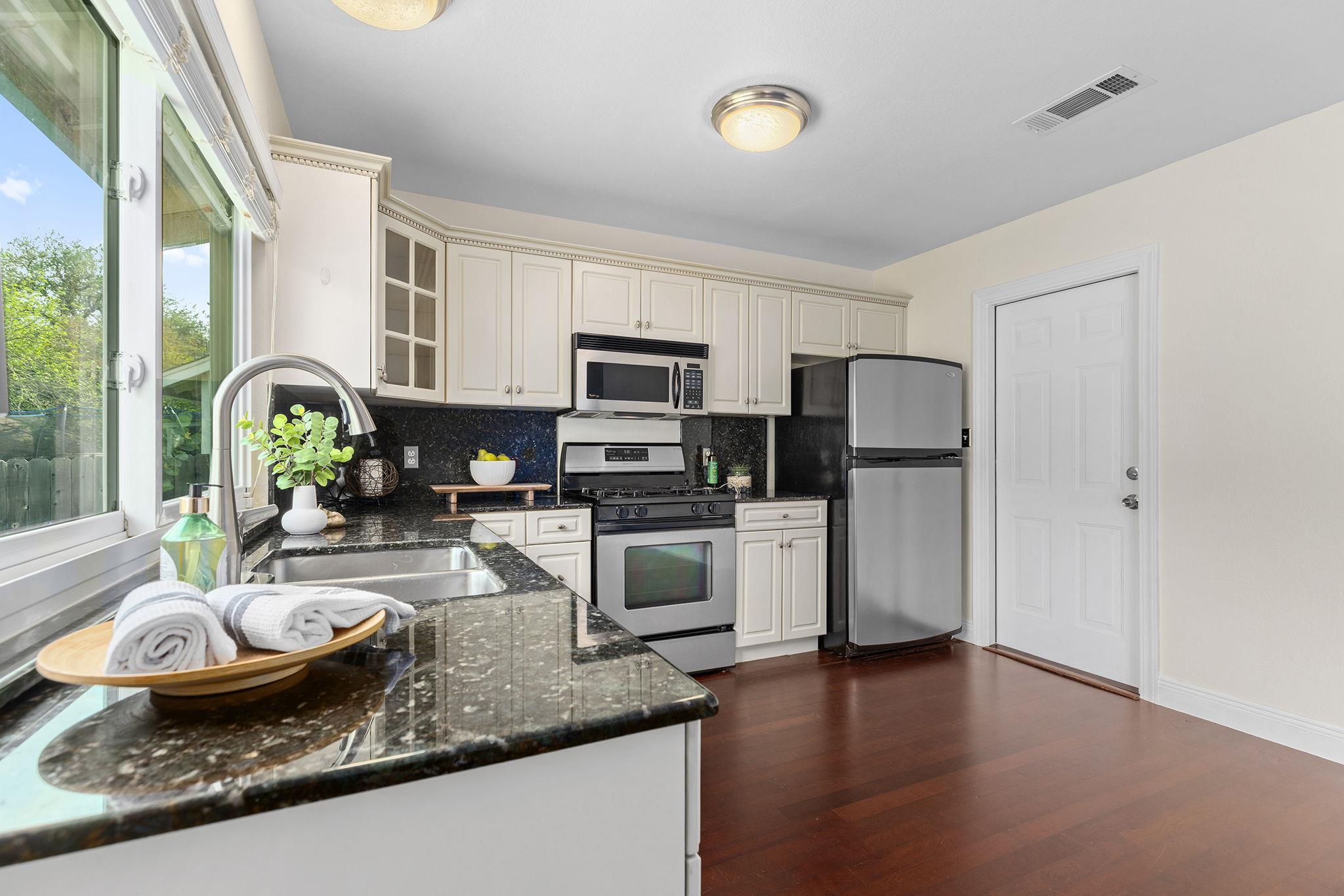 11707 Shoshone, Austin, TX 78759 — photo 1