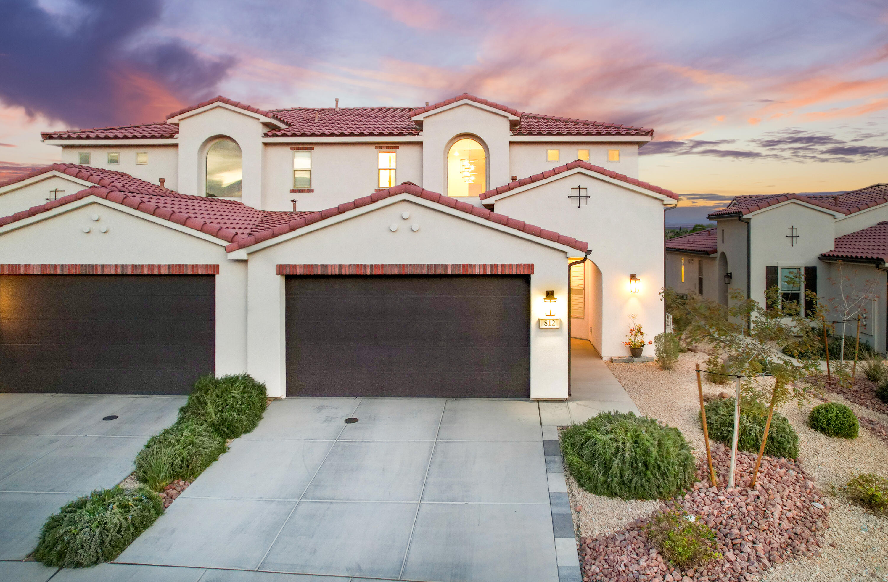 812 N VIA MODELO CIR, Washington, UT 84780 — photo 1