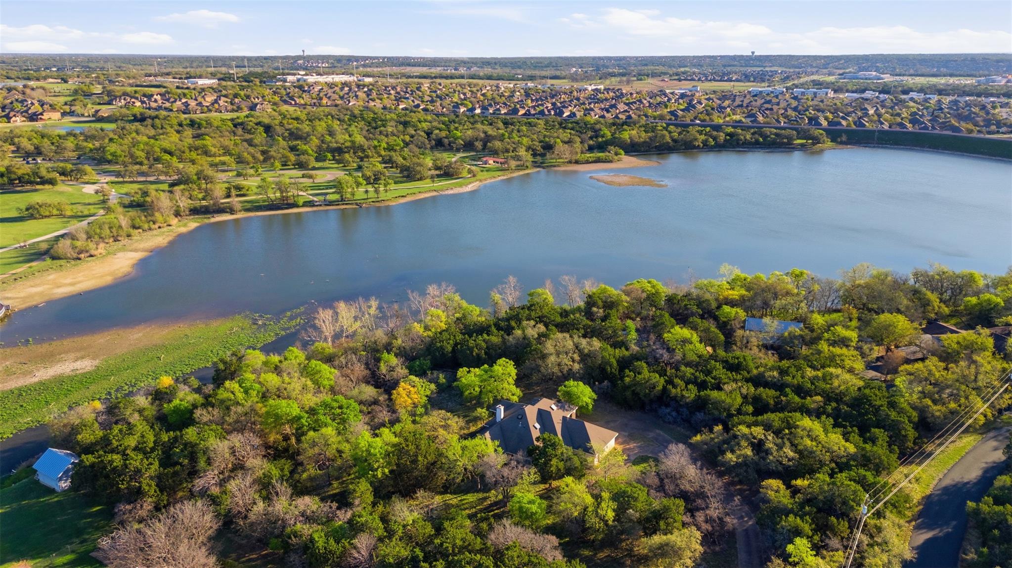 144 Woodland, Leander, TX 78641 — photo 1