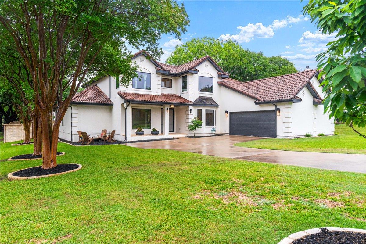 28 Lost Meadow, The Hills, TX 78738 — photo 1